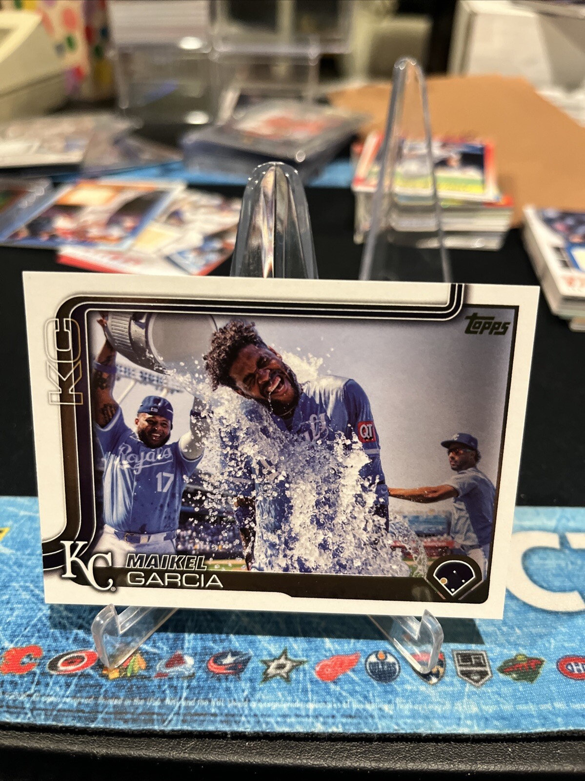 2025 Topps Series 1 MAIKEL GARCIA GOLDEN MIRROR IMAGE SP #135 KANSAS CITY ROYALS