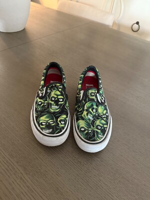 Vans Mens Supreme X Skull Pile glow in the dark slip on sneaker