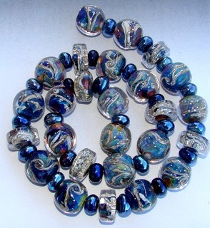 Sistersbeads Handmade Glass Beads Cosmos