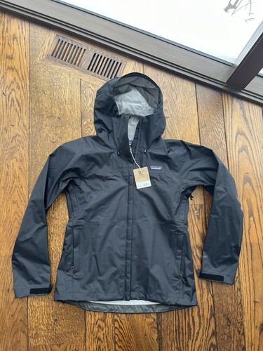 Patagonia Women's Torrentshell 3L Rain Jacket Size SMALL Black New 85246 H2NO