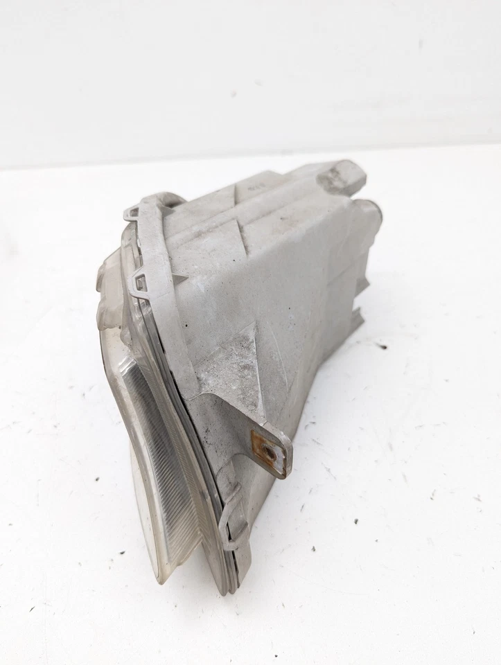 2008 2009 雷克萨斯 LS600H 乘客右雾灯原始设备制造商 — 第 4/4 张图片