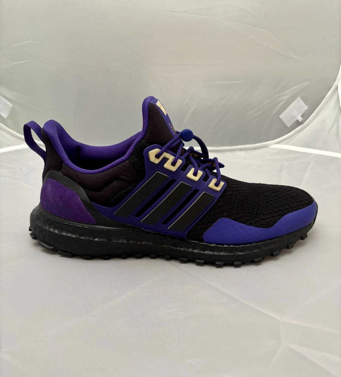 adidas UltraBoost 1.0 Washington Huskies for Sale | Authenticity Guaranteed  | eBay