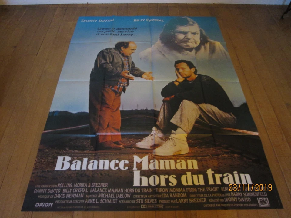 BALANCE MAMAN HORS DU TRAIN Danny DE VITO Billy CRYSTAL Affiche ciné 120x160cm - Photo 1/1