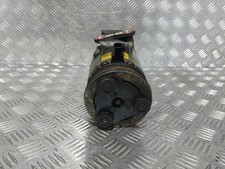 Pompe à essence Volvo V50
