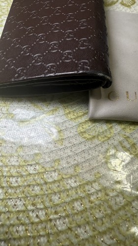 GUCCI Foldable Eyeglass / Sunglass Case Trifold Brown Leather with Embossed Logo - Picture 11 of 12