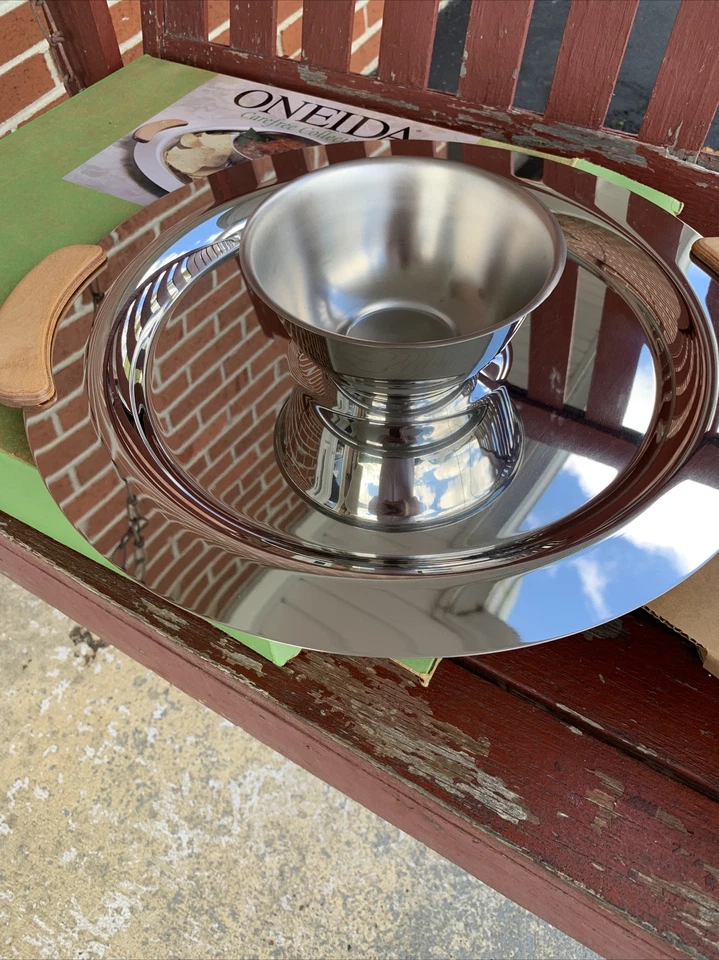 Oneida Stainless Chip And Dip Server 15” NIB Mint 1997 - Изображение 3 из 3