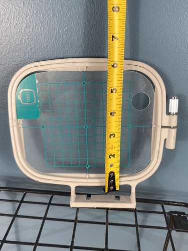 Baby Lock Embroidery Hoop 5x7 - Picture 2 of 3