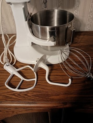 KitchenAid Model K5SS White 10 Speed Lift Stand Mixer W