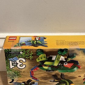 LEGO Creator 3-in-1: Rainforest Animals #31031 / 215 Pieces New In Box
