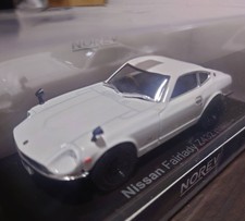 Nissan Fairlady Z 1969 1/43 White Diecast Minicar Norev 14Y+ JAPAN