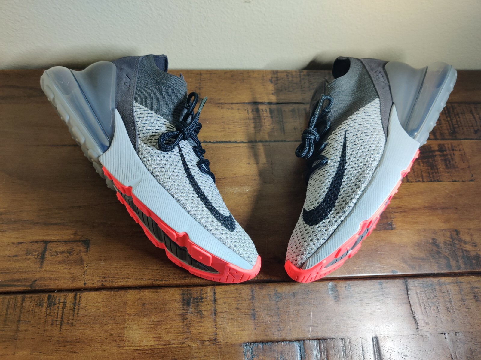 air max 270 flyknit atmosphere grey thunder grey