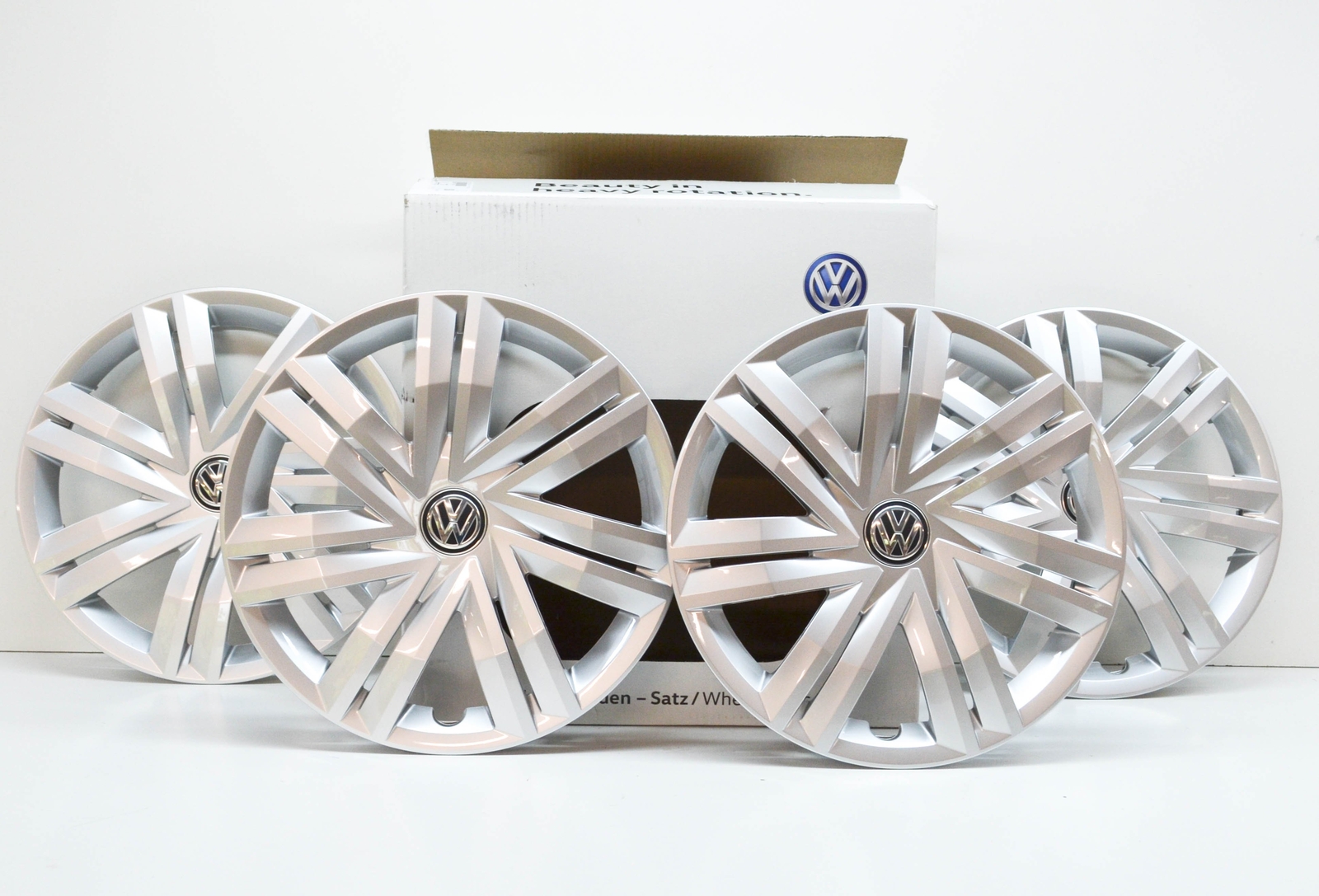 OEM VW Polo AW Mk6 Wheel Trim Ring Set 4pcs 2G0071454 for sale 