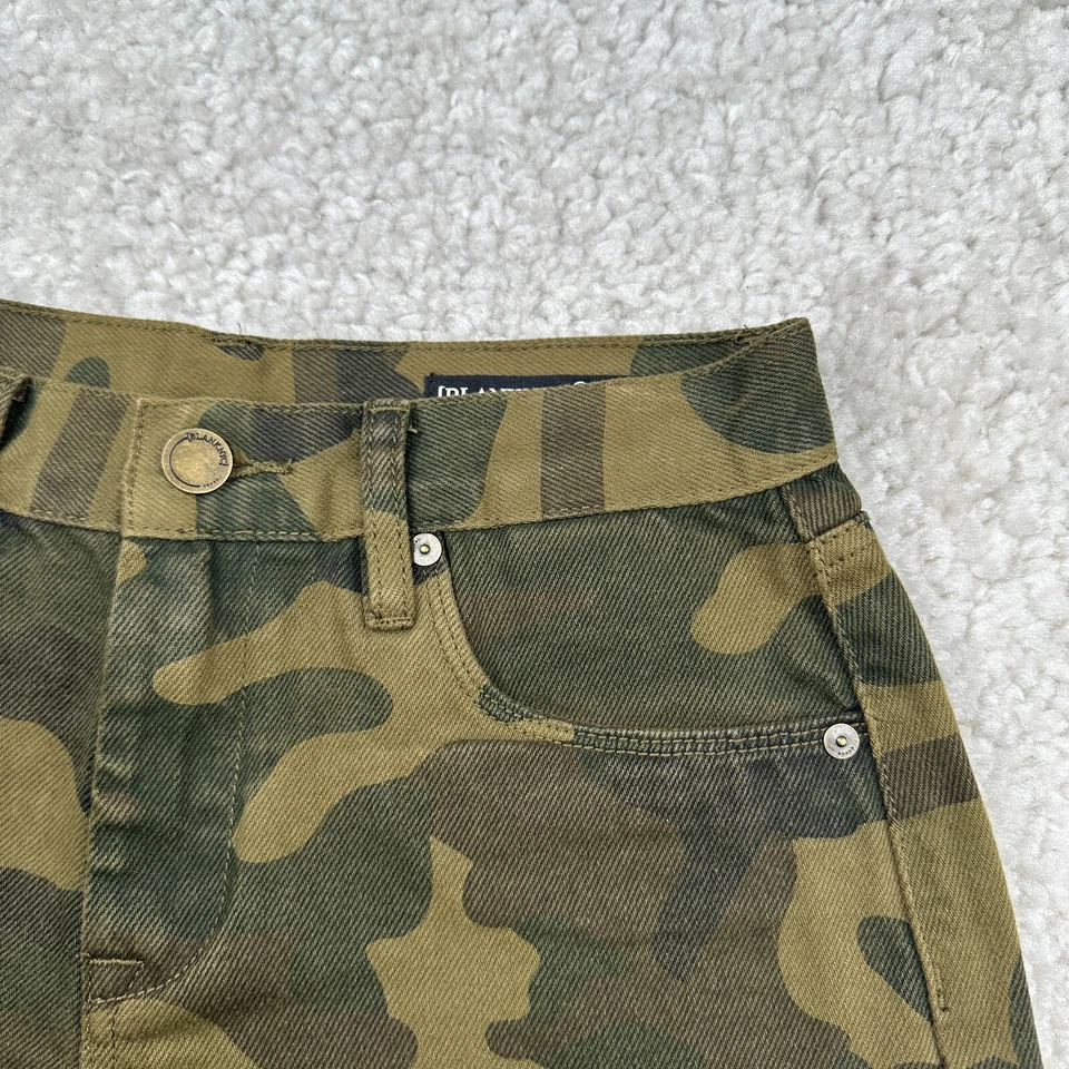 BLANK NYC The Barrow Vintage High Rise Camo Shorts Womens 26 - Image 4 of 4