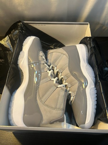 Size 9 - Jordan 11 Retro High Cool Grey - Picture 7 of 11