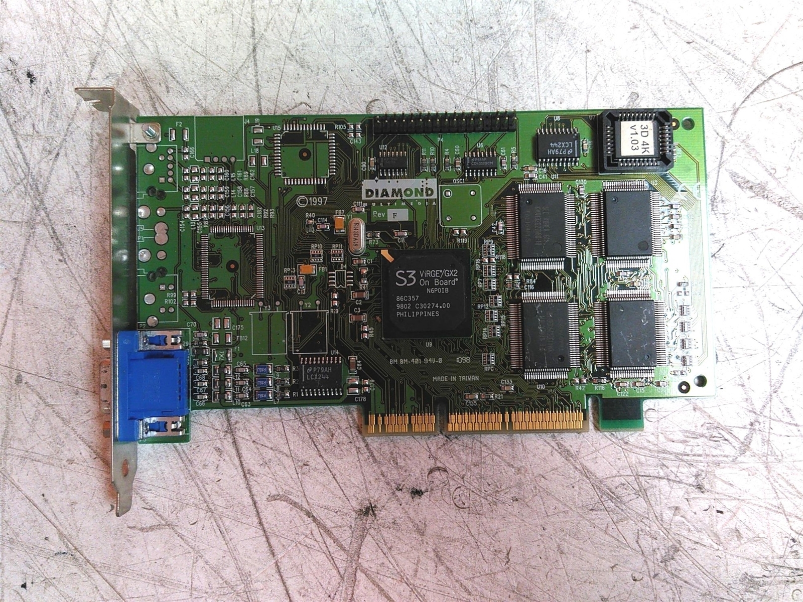 Picture 1 of 9