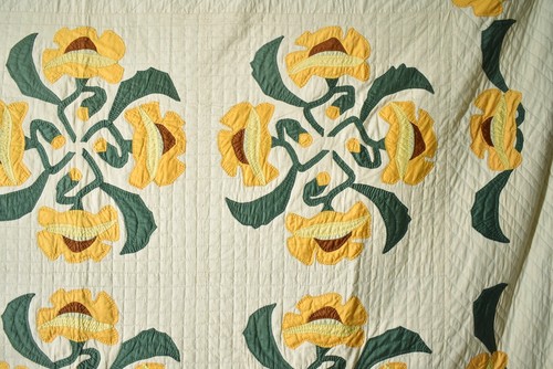 Large Vintage 1920's Art Nouveau Poppy Applique Antique Quilt ~Unusual Design! - Picture 8 of 10