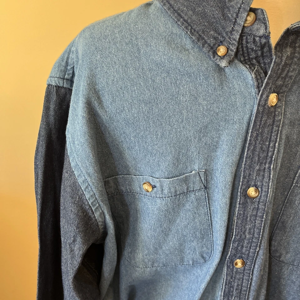 Scandia Woods 2 Color Blue Denim Long Sleeve Shirt Size Large - Image 2 of 4
