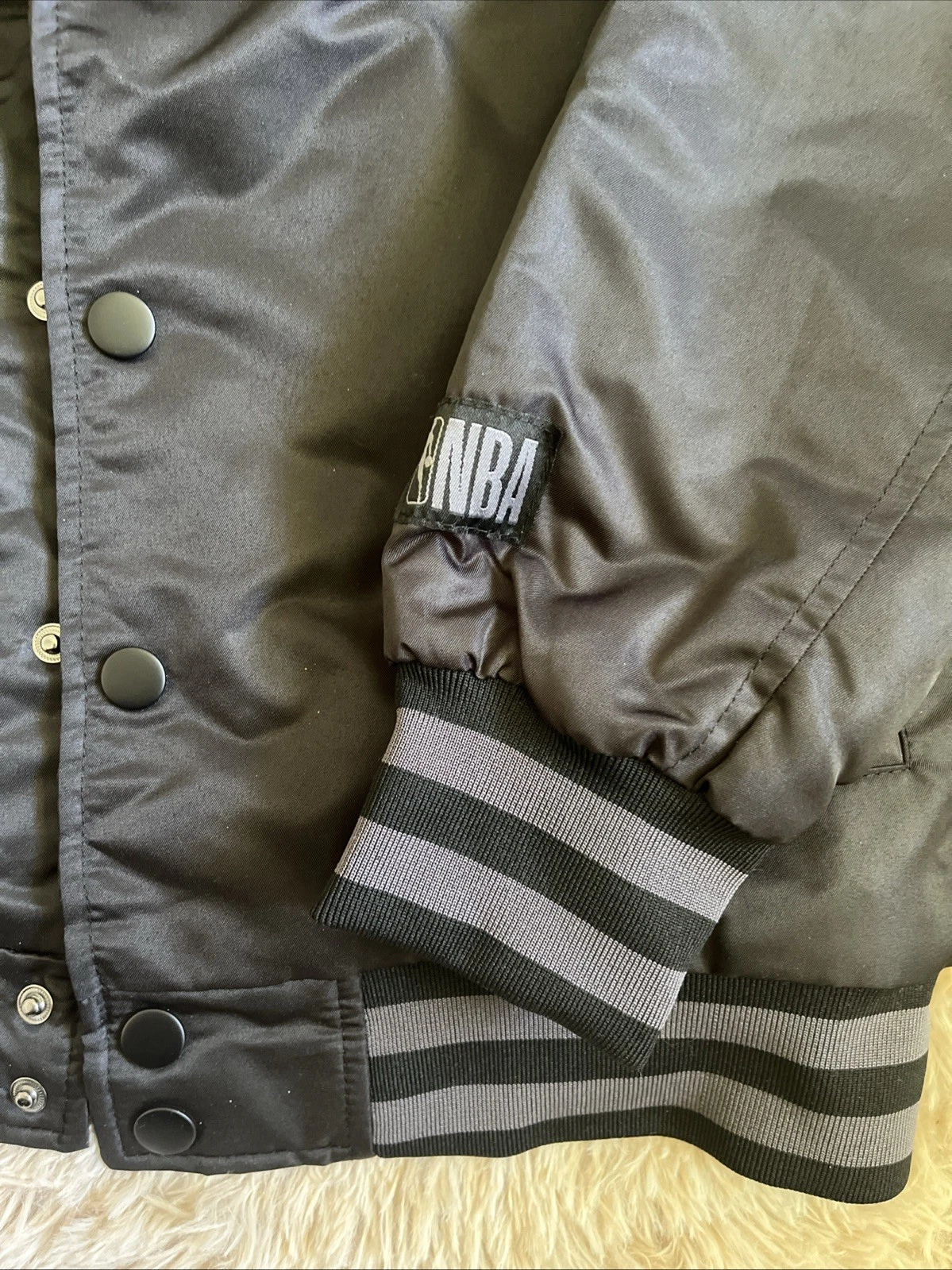 Official Satin NBA Brooklyn Bomber Varsity Snap Jacket Men's Size S Black NWT - product detail image 4