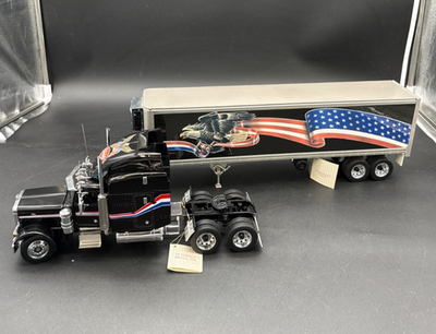 Franklin Mint PETERBILT 379 W/ Refrigerated Trailer 1/32 scale, W