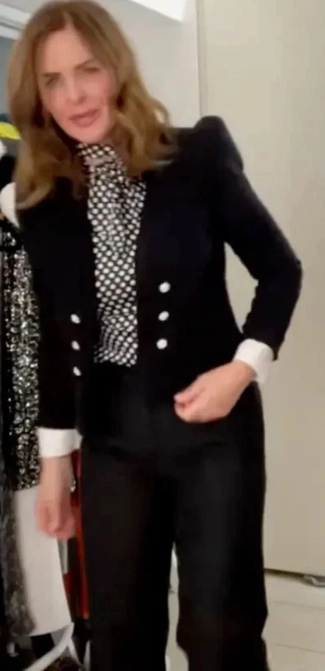 BNWT ZARA BLACK FRAY HEM BLAZER WITH CUFFS POPLIN BUTTONS GEMS JACKET TRINNY XL - Image 4 of 4
