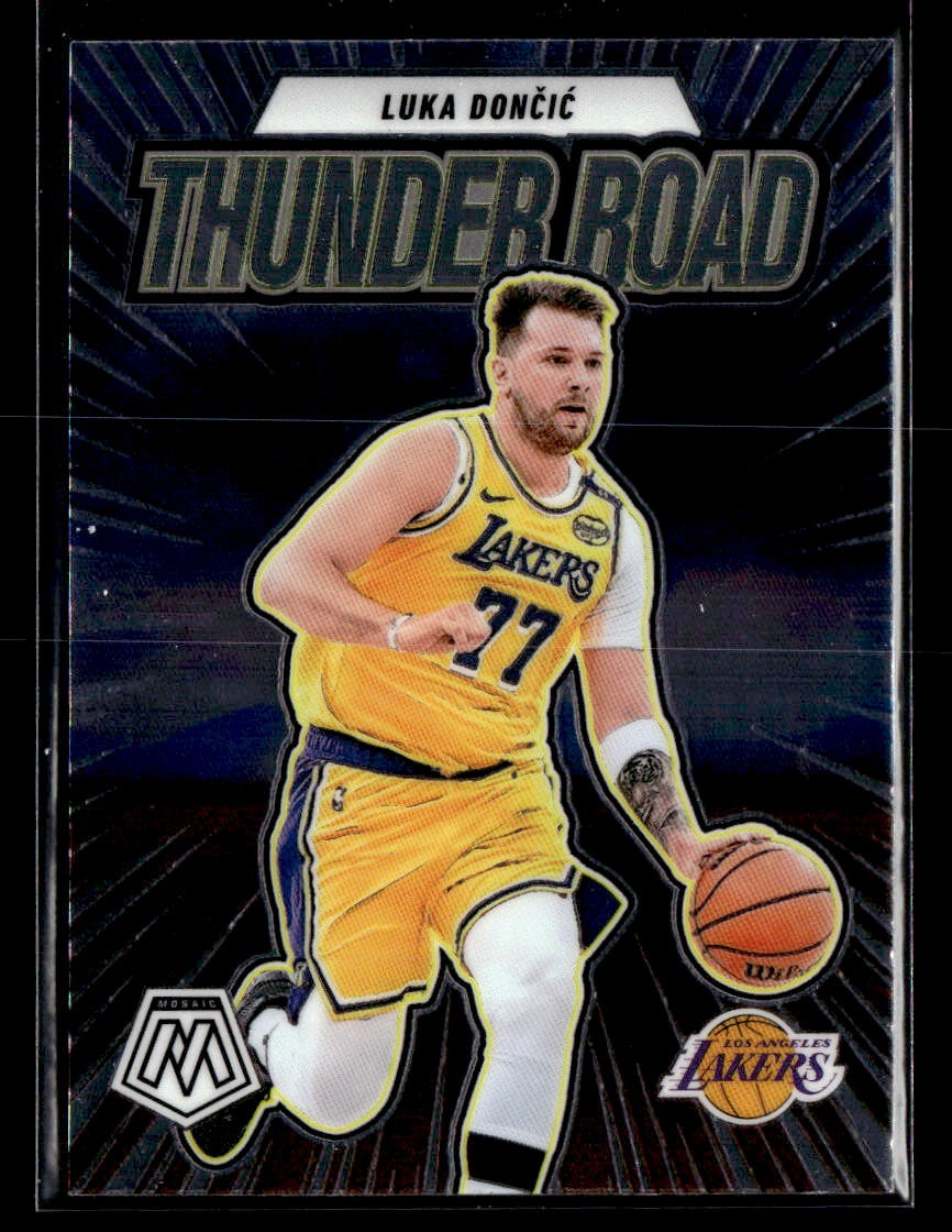 Panini mosaic 元年 Luka doncic psa10 鑑定済 2022 Panini Mosaic LUKA DONCIC Razzle Dazzle #3 SSP PSA 10