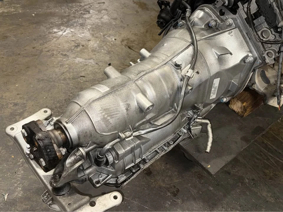 BMW 325i 525i 2006 2007 tracción trasera transmisión automática 3,0 L 96 k millas OEM 24007547900 Foto 2 de 4