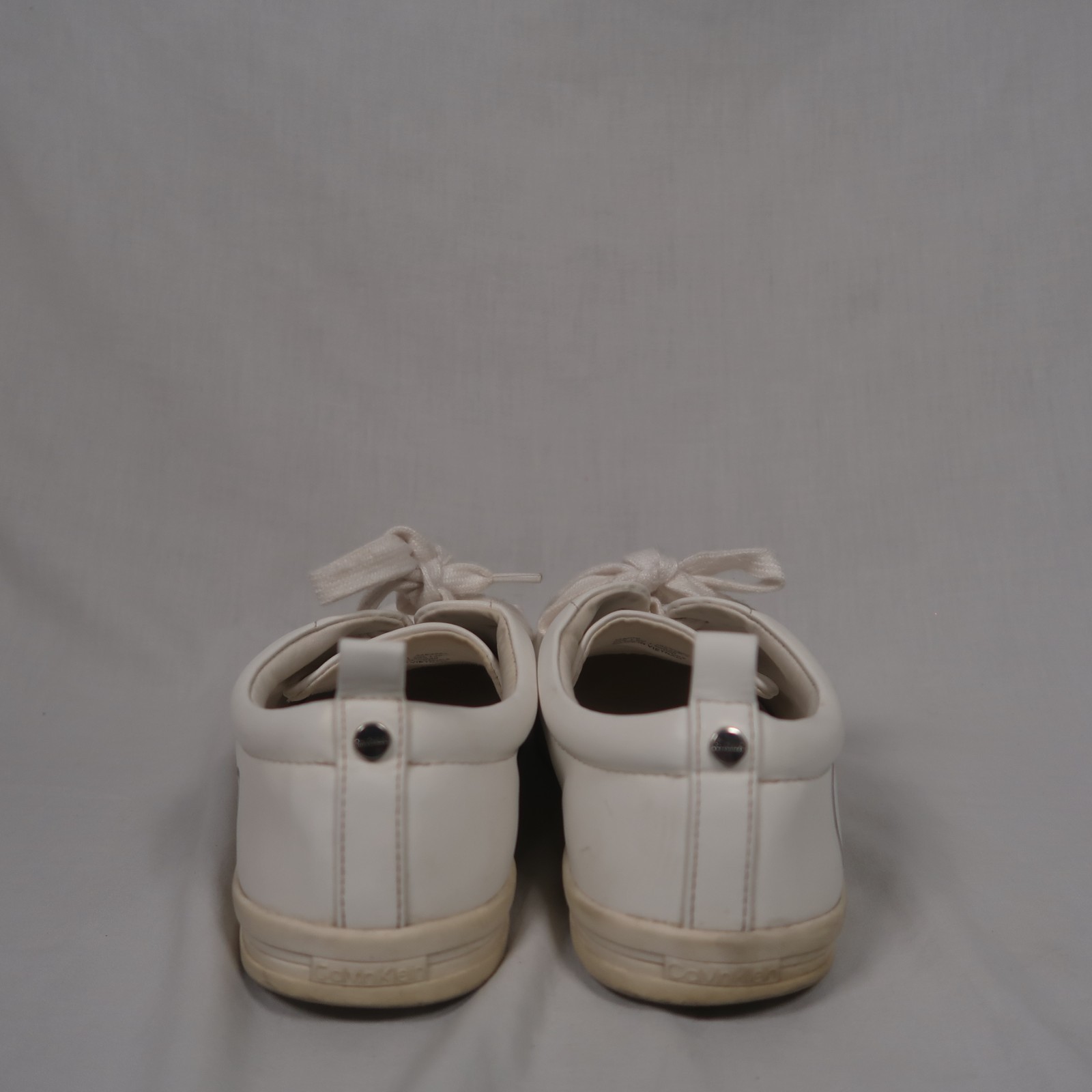 Calvin Klein Madie Women's White Logo Sneakers - Size 9.5 | Good Condition thumbnail 5