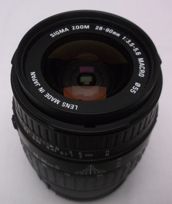 Sigma Zoom 28-90mm Aspherical Macro Lense