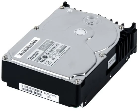 Hard Drive Quantum Atlas 10K II TY73L011 73GB 10000RPM 8MB U160 SCSI 3.5" Inch - Image 2 of 3