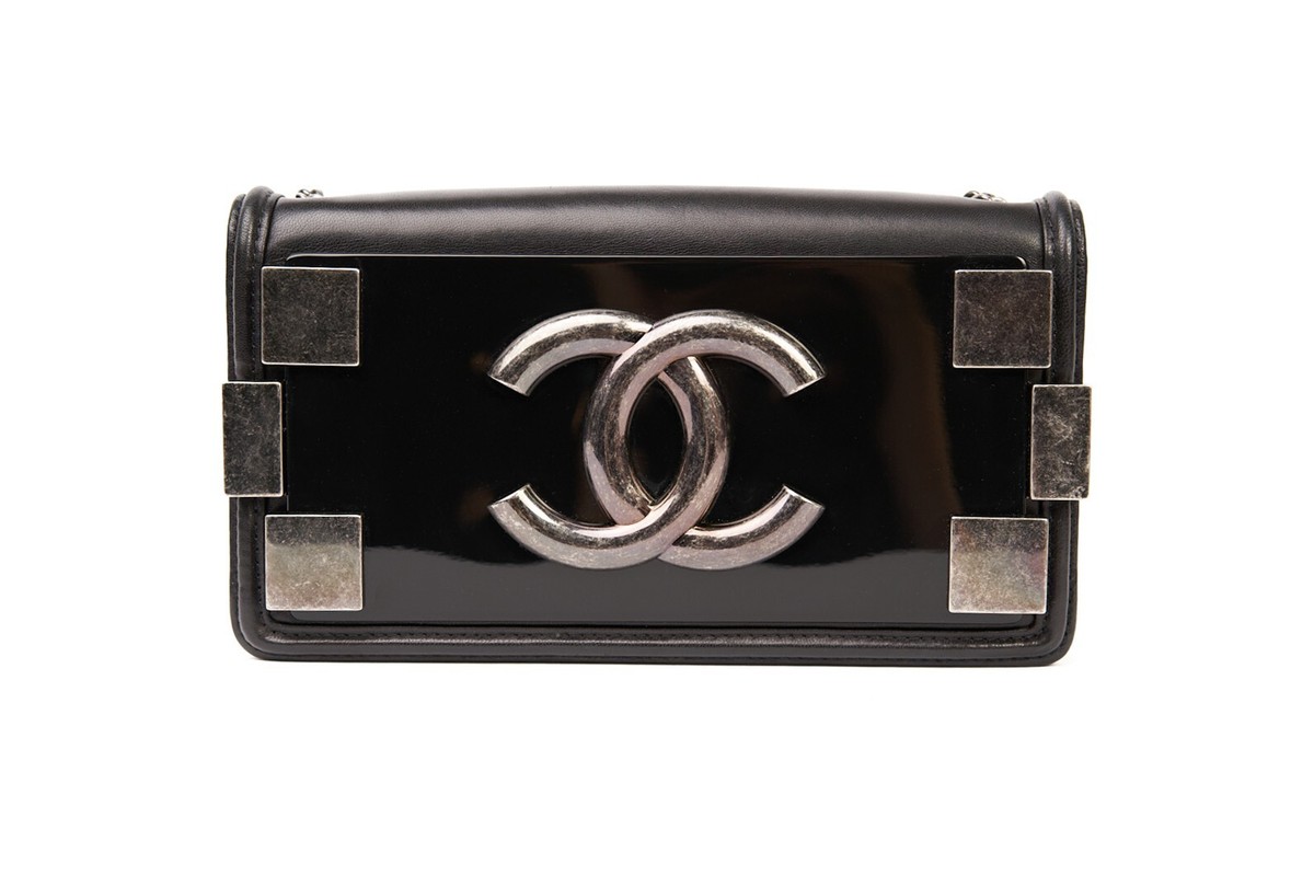 ★you a use★ Brick classic bag (Black) VERIFIED Authentic CHANEL Black Quilted Lambskin Boy Brick