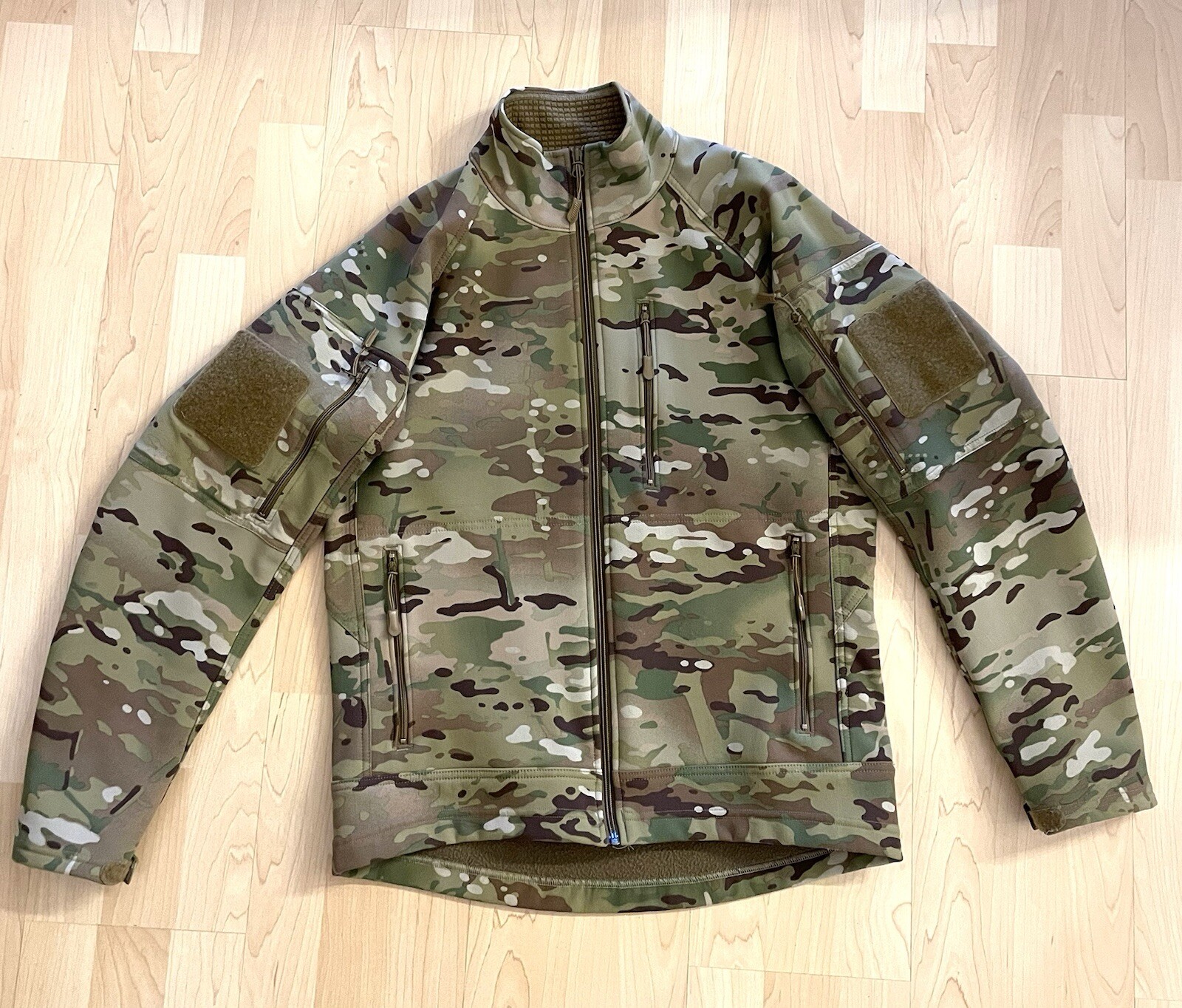 ARC'TERYX Beyond Clothing Rig A5 Giacca Softshell Multicam Crye Arcteryx