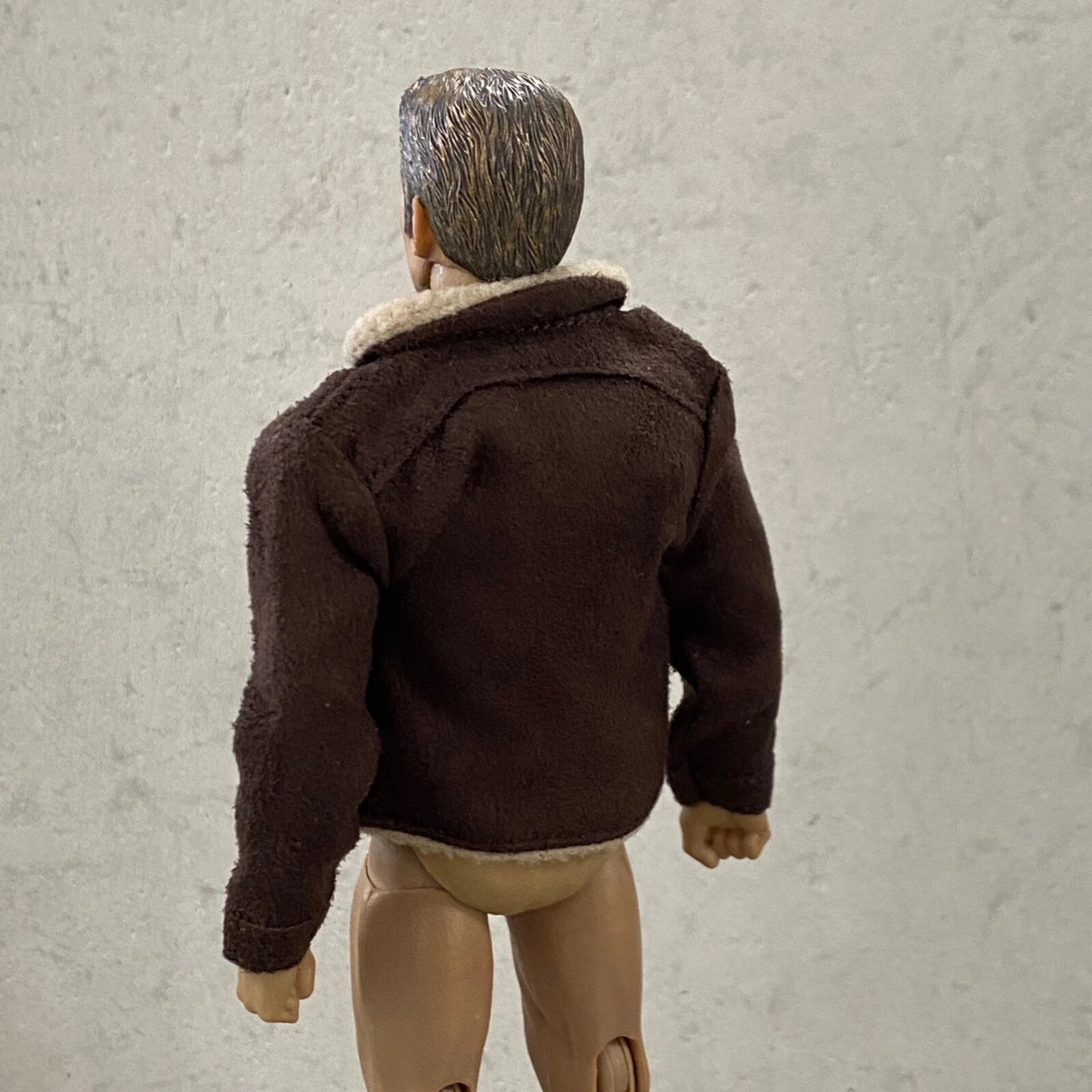 MO-SDJK-BN: 1/12 Dark Brown Suede Zipper Jacket with Fur Collar for 6" slim body image 3