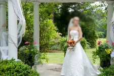Ivory Strapless Wedding Dress with Detailed Pearl Bodice Size 4/6