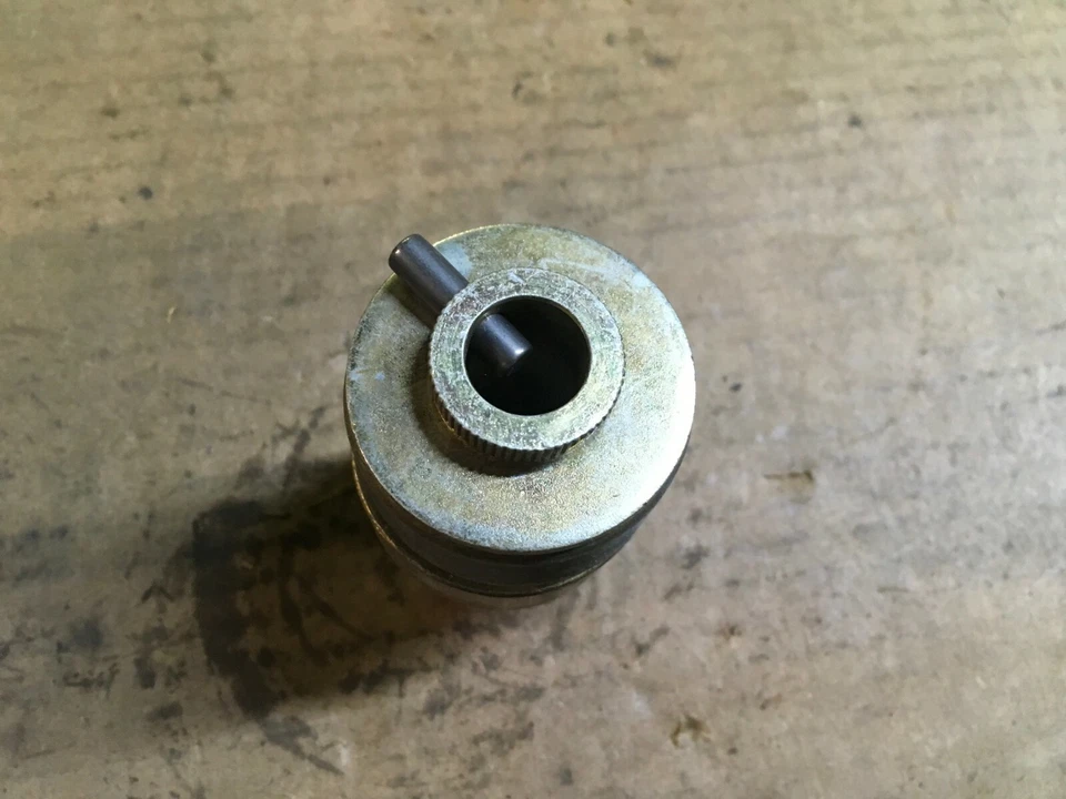 Unidad de arranque remanufacturada The Hastings Company SD3-597 Foto 4 de 4