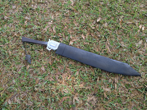 Handmade Eva Foam 56in FF8 Gunblade sword And Scabbard - Picture 13 of 23