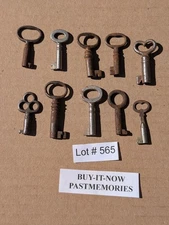 LOT OF 10 SMALL - MEDIUM ANTIQUE VINTAGE BARREL KEYS, UNCLEANED-RUSTY, LOT#565