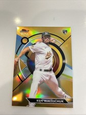 2023 Topps Finest - Ken Waldichuk #53 Gold Refractor /50 (RC)