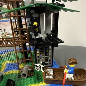 LEGO Forbidden Island 6270 Pirates Complete Set lid & Instructions Vintage 1989