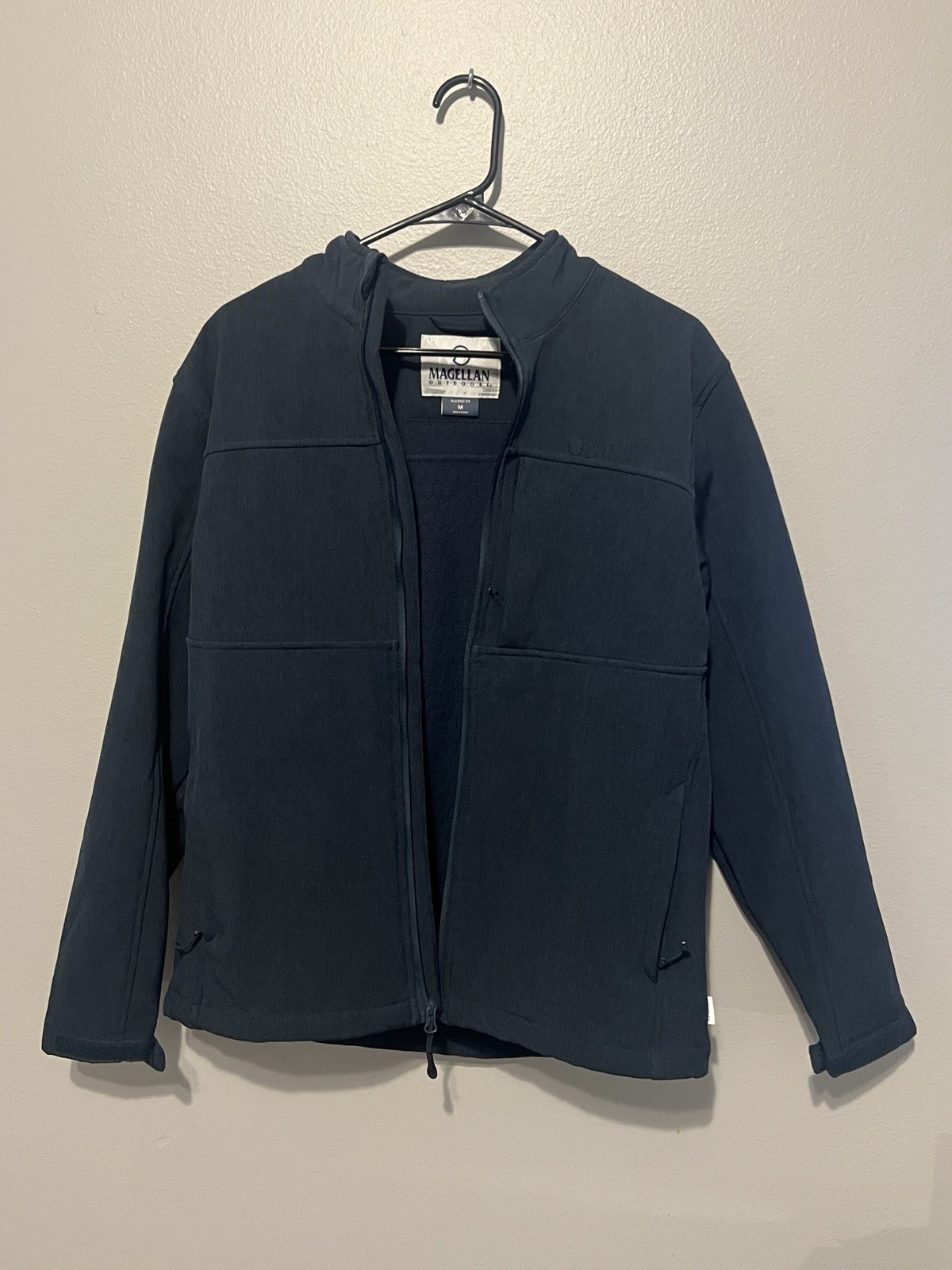 Magellan Outdoors Gray Softshell Jacket Full Zip … - image 1