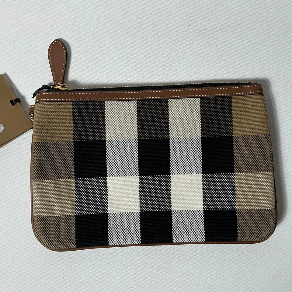 Burberry Peyton Clutch Wristlet Pouch House Check Canvas New - Image 2 of 4