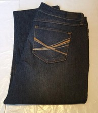 NEW Natural Reflections Women's Straight Leg Jeans Size 4 Average