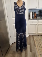 CANDALATE  Women's Cocktail Navy Blue Gown Sleeveless Lace Small- Medium 