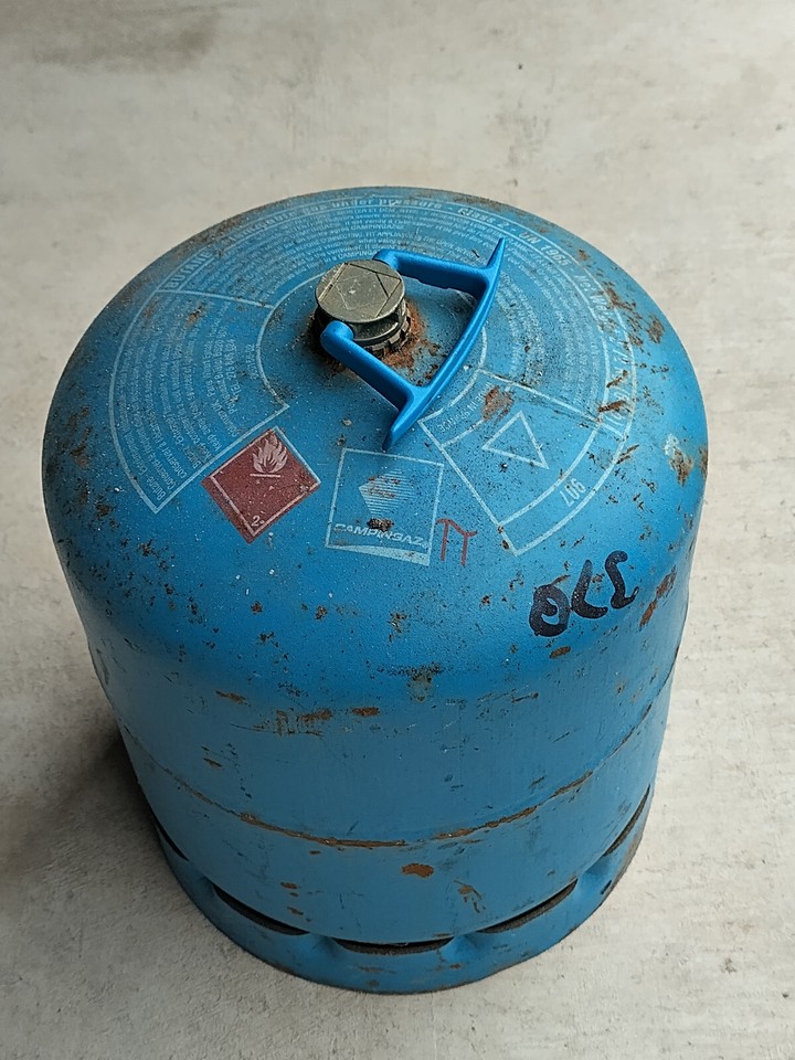 Campingaz R907 Refillable Gas Cylinder Empty eBay
