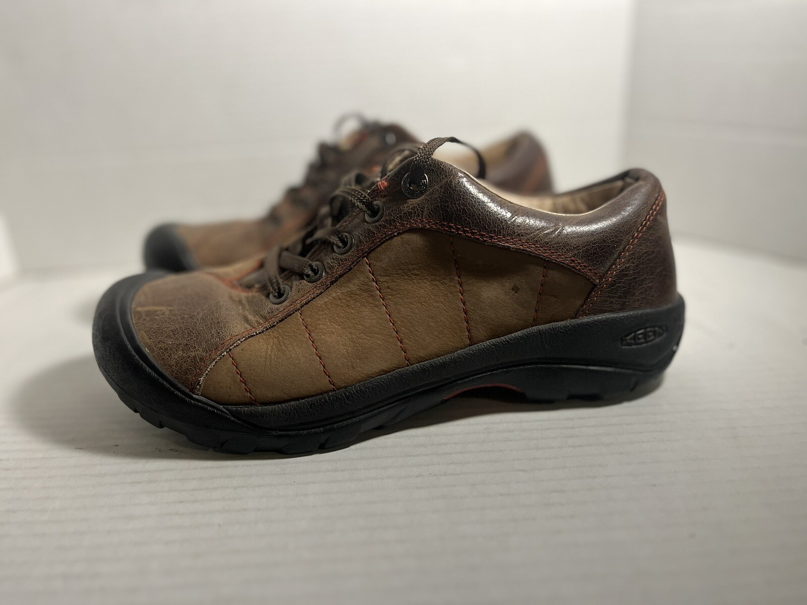 KEEN Sneaker da trekking in pelle scamosciata scarpe da donna taglia 9