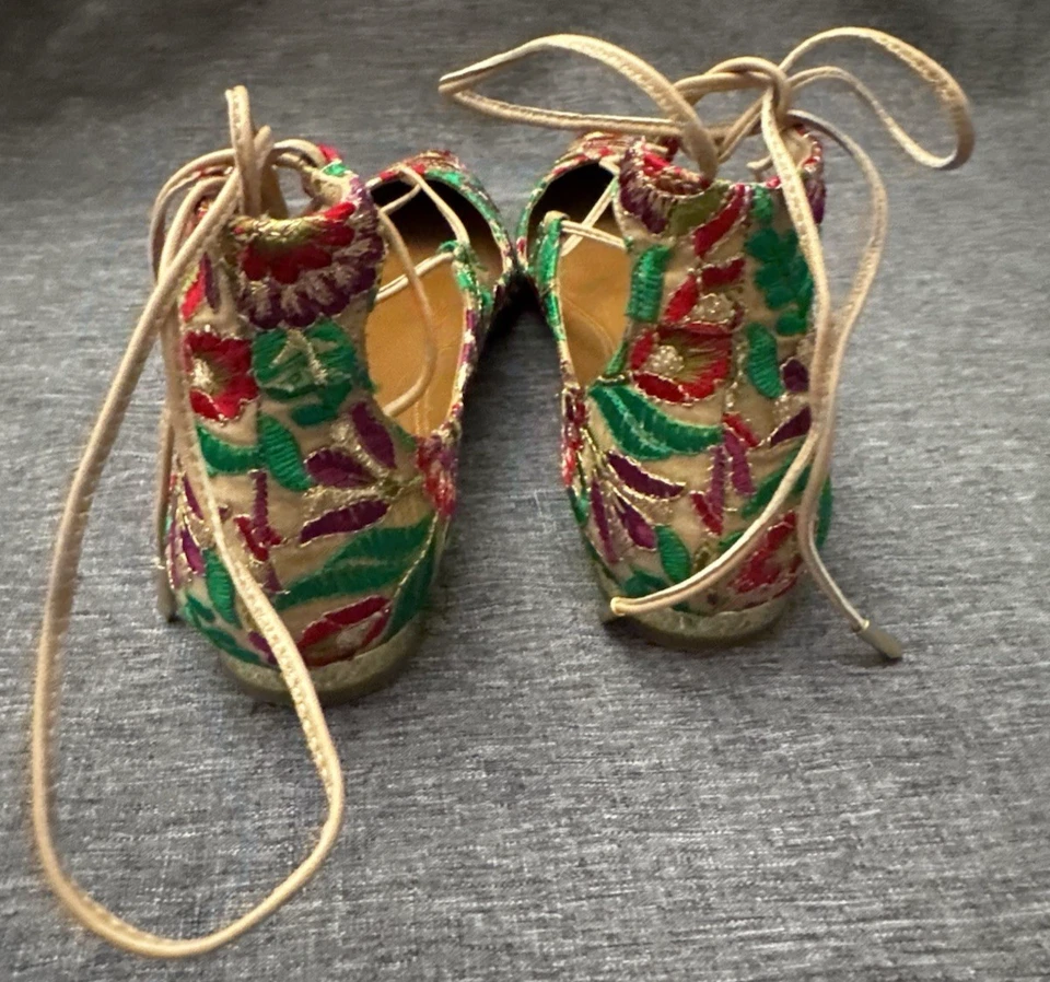 Aquazzura Christy Bordado Floral Lona Punta - Puntera Plana UE 37.5 EE. UU. 7.5 Foto 4 de 4