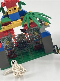 Lego 5936 Spiders Secret Adventurers Jungle Complete No Instructions Box