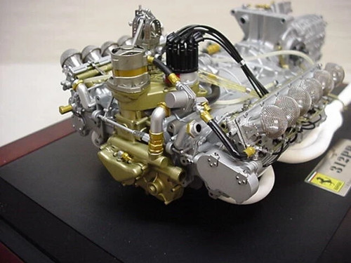 1/6 GMP Ferrari 312PB Motor Engine Transmission with Case and Sound G0404104 - Picture 3 of 10