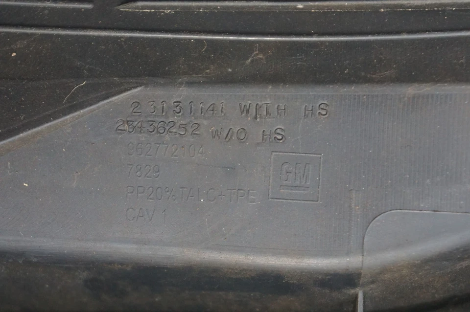 Front Wiper Cowl Air Vent Grille Trim 23436252 Chevrolet Silverado 3500 2015-19 - Image 2 of 4