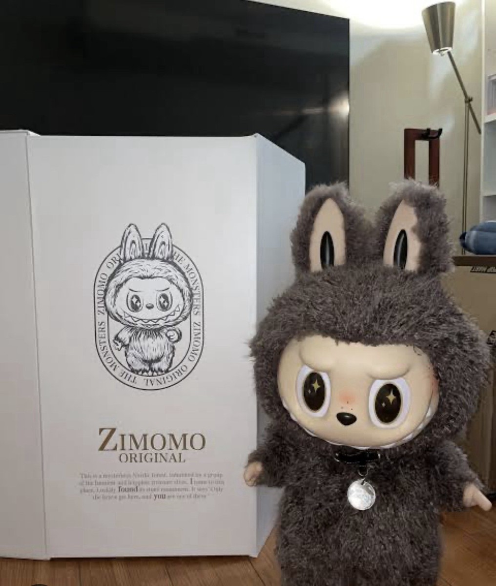 9/7午前発送　正規品未開封ZIMOMO ORIGINAL ぬいぐるみ 新品未使用・正規品】Labubu zimomo 37cm ぬいぐるみ - メルカリ
