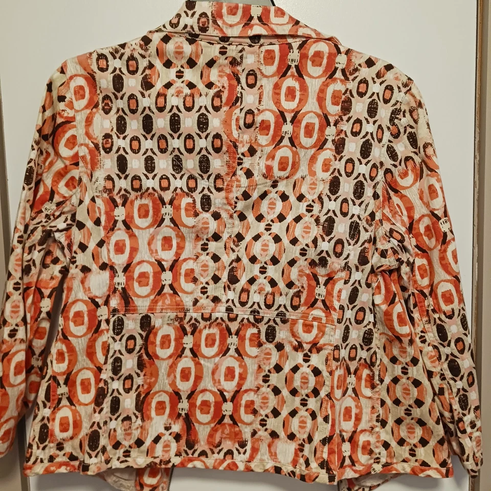 Ruby Road Women's Size 12 Windbreaker Jacket. Lightweight. Zip Front. - Image 4 of 4